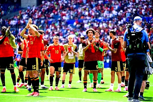 6月28日, 世界杯惊现奇特着装：西班牙乌拉圭为何如此穿？
